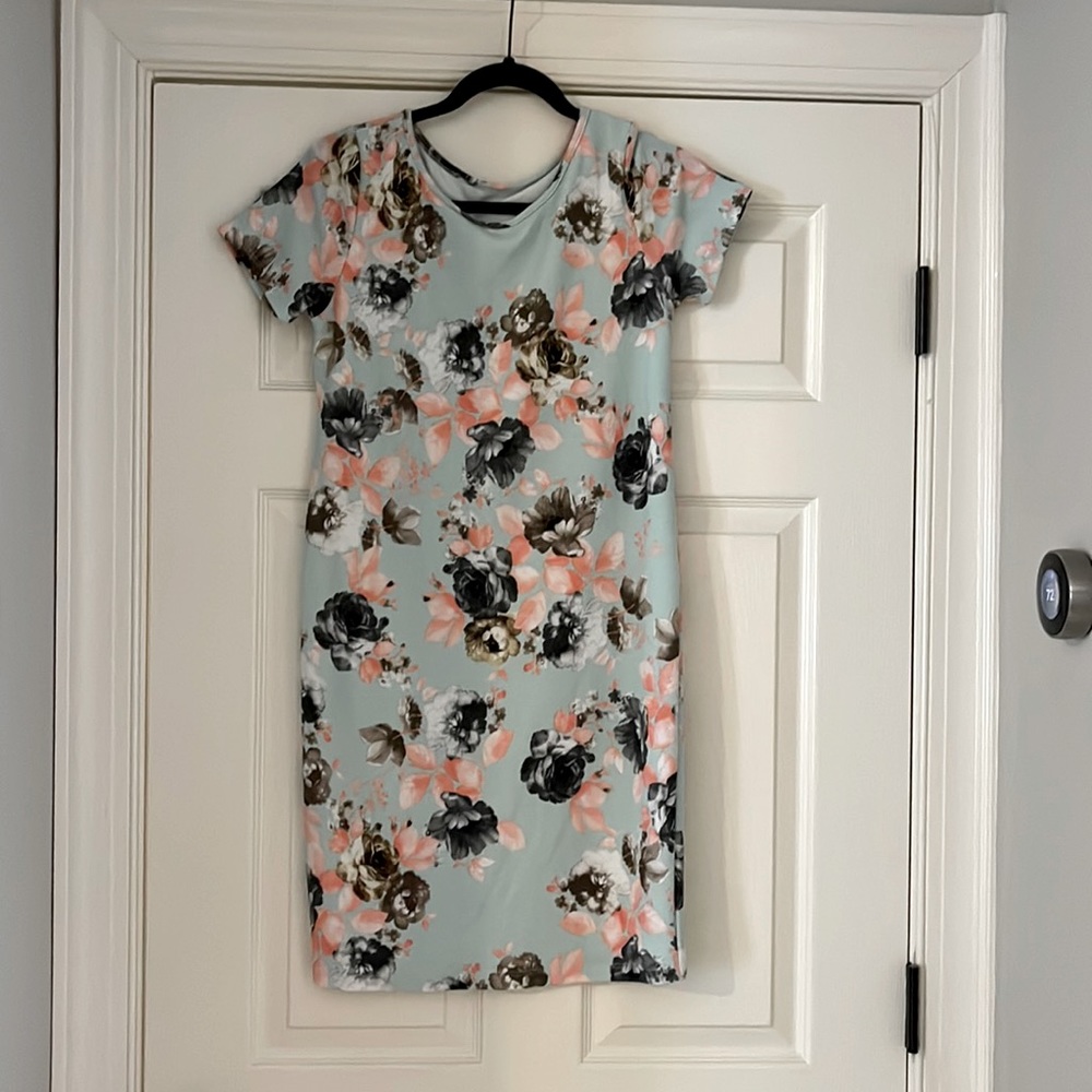 Maternity dress